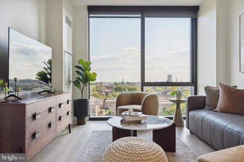 apt-1707-5-1 Dock St, PHILADELPHIA, PA, 19106-3963 | Card Image