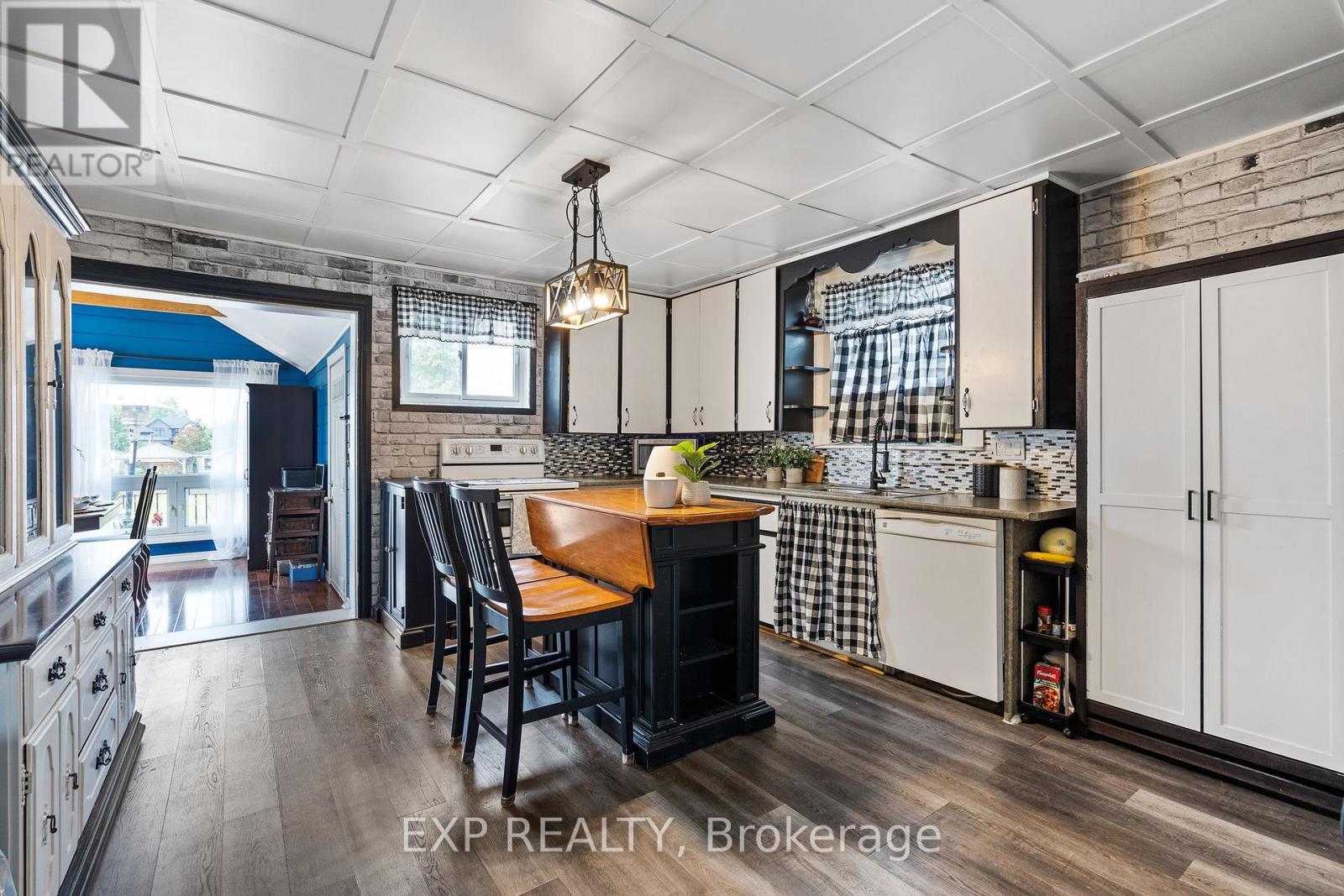 Residential in Lincoln (Beamsville) 2