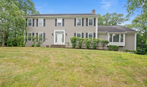 70 Shane Dr, Southbury, CT, 06488-2678 | Card Image