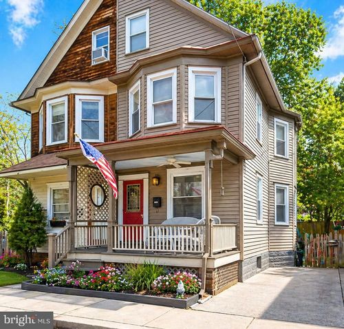 3 Lee Ave, HADDONFIELD, NJ, 08033-1305 | Card Image