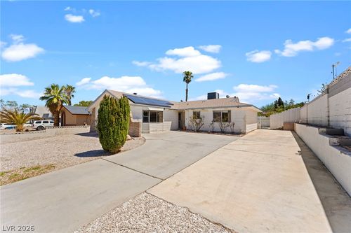7313 Gray St, Las Vegas, NV, 89145-6044 | Card Image