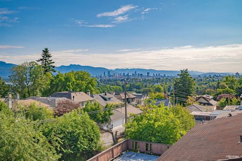 3853 W 14th Ave, Vancouver, BC, V6R2X1 | Card Image