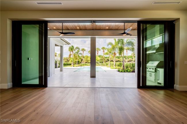 Sliders Open to a beautiful outdoor space | Image 11