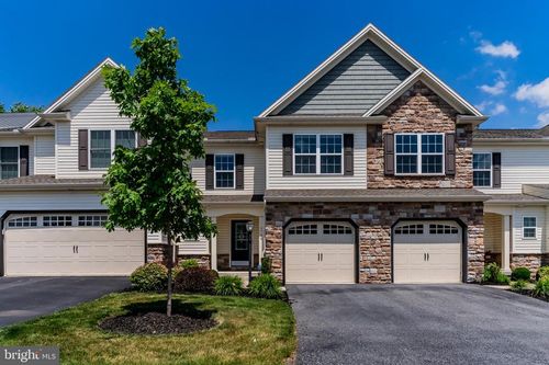 2744 Post Dr, HARRISBURG, PA, 17112-8304 | Card Image