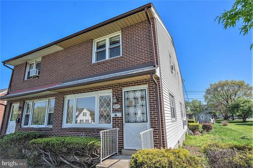 819 W 4th St, LANSDALE, PA, 19446-2203 | Card Image