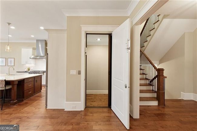 385 Windy Pines Trl, Townhouse with 3 bedrooms, 4 bathrooms and 2 parking in Roswell GA | Image 49