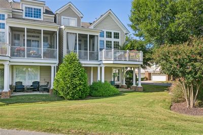 2000 Dock Landing Court, House attached with 4 bedrooms, 2 bathrooms and null parking in Suffolk VA | Image 1