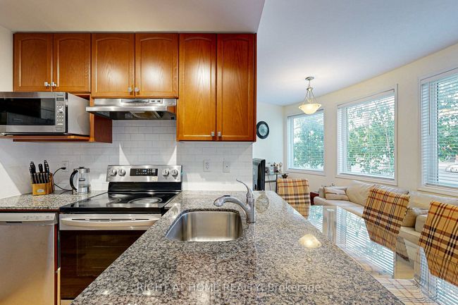12 - 1972 Victoria Park Ave, House attached with 3 bedrooms, 2 bathrooms and null parking in North York ON | Image 13