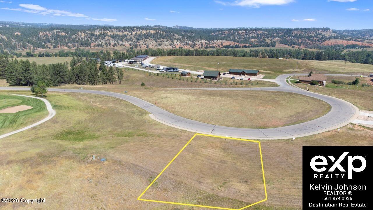 Land in Hulett 2