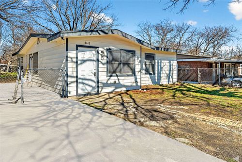 4613 Crenshaw Ave, Fort Worth, TX, 76105-4342 | Card Image
