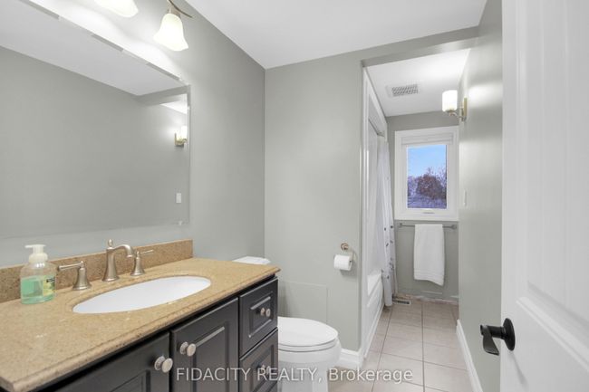 6657 Bluebird St, House other with 3 bedrooms, 3 bathrooms and 4 parking in Kars ON | Image 38