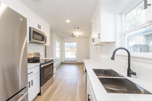 5719 Flax Bourton St, Humble, TX, 77346-2630 | Card Image