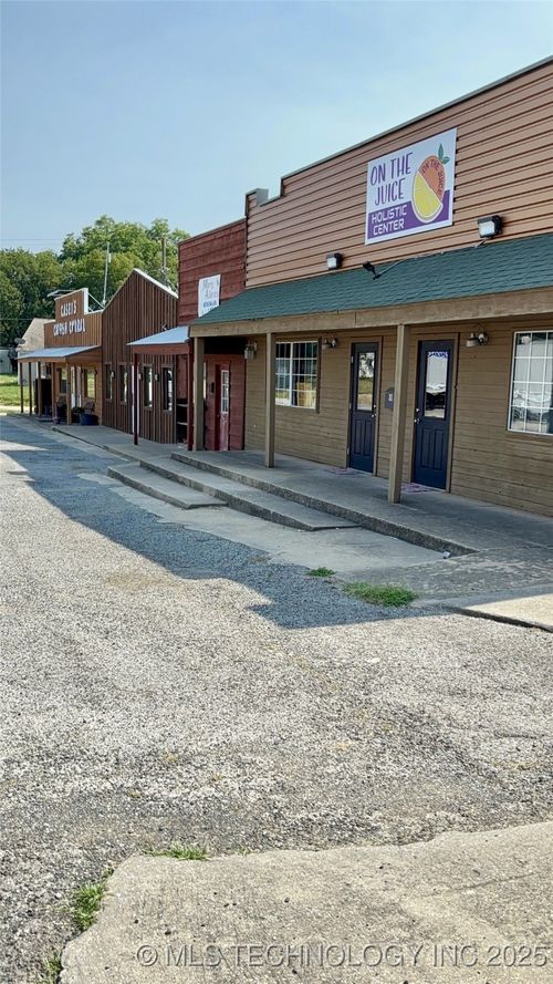 301 I St Nw, Ardmore, OK, 73401-4360 | Card Image