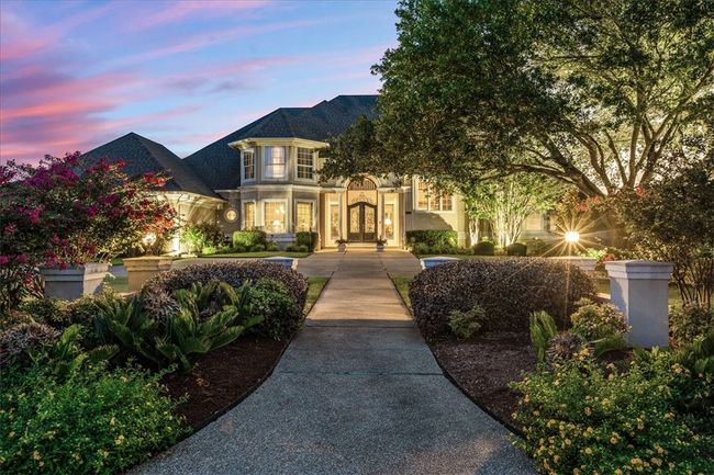 Twilight View Front | Image 45