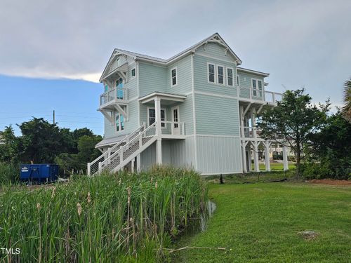 6 Cape Ln, N Topsail Beach, NC, 28460-9618 | Card Image