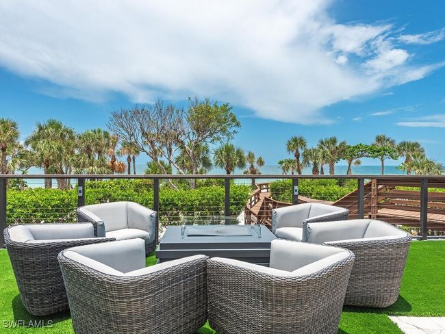The Biltmore View from pool patio / terrace entry to the beach. | Image 27