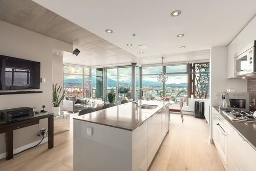 2903-128 W Cordova St, Vancouver, BC, V6B0E6 | Card Image