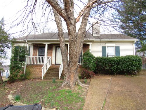 5500 Fairhaven Dr, Nashville, TN, 37211-7314 | Card Image