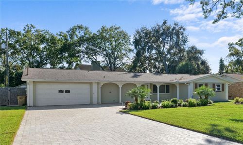 813 Druid Hills Rd, TEMPLE TERRACE, FL, 33617-3811 | Card Image
