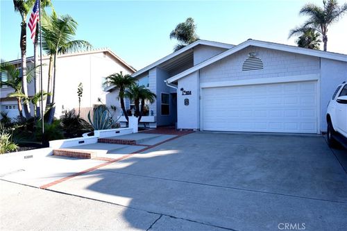 1654 Boulder Creek Rd, Oceanside, CA, 92056-2925 | Card Image