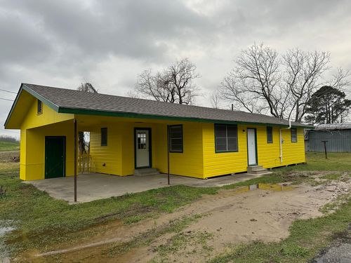 35065 Paul Le Blanc Ln, Donaldsonville, LA, 70346-9394 | Card Image