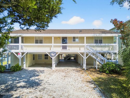 401 Dolphin St, Sunset Beach, NC, 28468-4062 | Card Image