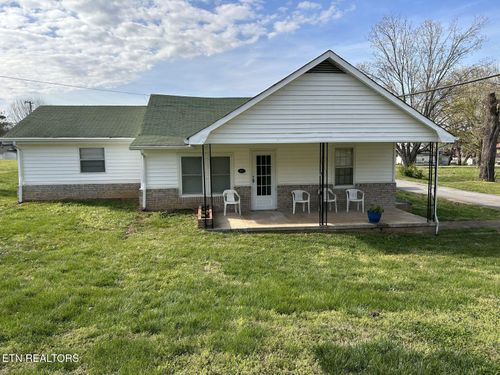 10 E Farrell St, Niota, TN, 37826-3403 | Card Image