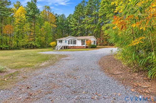 11910 Wilsons Road, Blackstone, VA, 23824 | Card Image