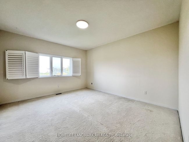 28 Elyse Crt, House attached with 4 bedrooms, 3 bathrooms and 2 parking in Aurora ON | Image 16