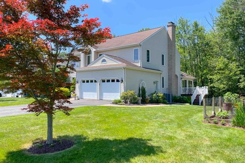 59 Kimberley Rd, Newington, CT, 06111-1042 | Card Image