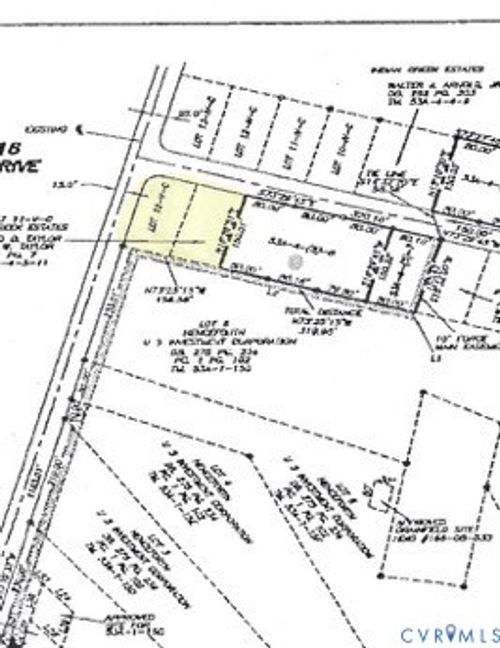 11 & 12 Comanchee Road, Kilmarnock, VA, 22482 | Card Image