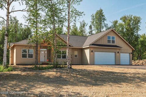 10437 E Heartland Loop, Palmer, AK, 99645 | Card Image