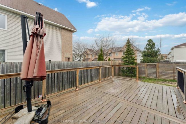 111 Tacom Cir, House attached with 3 bedrooms, 3 bathrooms and 1 parking in Nepean ON | Image 17