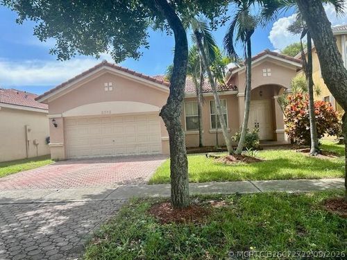 2302 Sw 125th Ave, Miramar, FL, 33027-2636 | Card Image