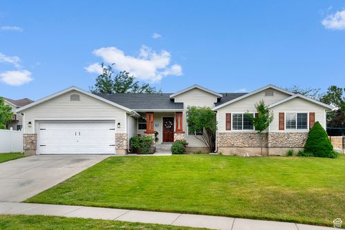 9152 S Crystal Vista Ln, West Jordan, UT, 84088-2302 | Card Image