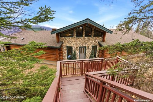 19118 Jamie Dr, Eagle River, AK, 99577-7958 | Card Image