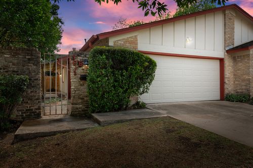 b-9001 Parkfield Dr, Austin, TX, 78758-6613 | Card Image