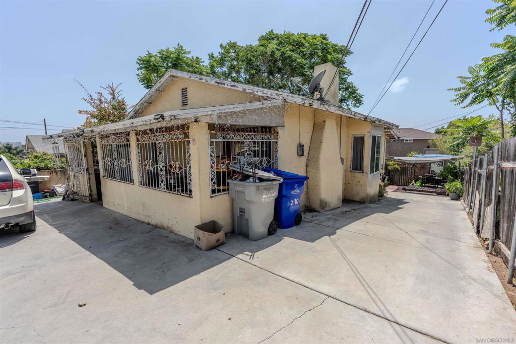 Residential Income in San Diego 2
