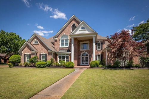 9330 Groveway Cv, Germantown, TN, 38139-3587 | Card Image