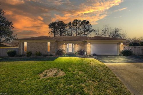 2209 Turnberry Court, Virginia Beach, VA, 23454 | Card Image