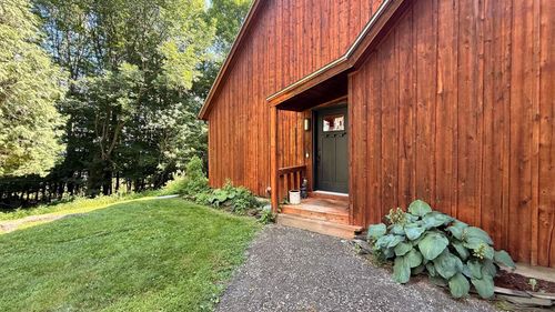 412 Logan Drive, Newport City, VT, 05855 | Card Image