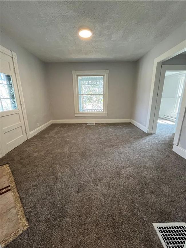 400 S Detroit St, House other with 4 bedrooms, 2 bathrooms and null parking in Xenia OH | Image 21