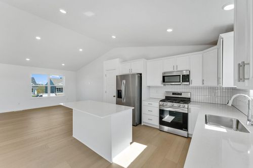 1063 Ashbury Ln Ne, Hanover, MN, 55341-2900 | Card Image