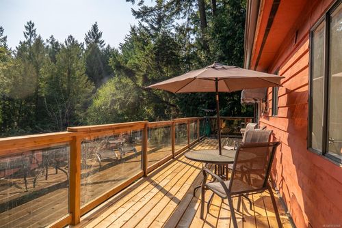 4609 Sailor Rd, Pender Island, BC, V0N2M0 | Card Image