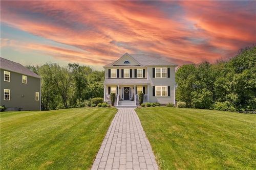 14 Evelyn Way, Seekonk, MA, 02771-5336 | Card Image