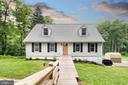608 East Ct, WESTMINSTER, MD, 21157-7332 | Card Image