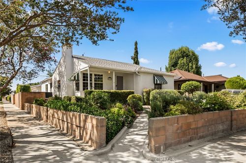 1701 N Frederic St, Burbank, CA, 91505-1216 | Card Image