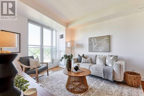 806-20 Scrivener Square, Toronto (Rosedale-Moore Park), ON, M4W3X9 | Card Image