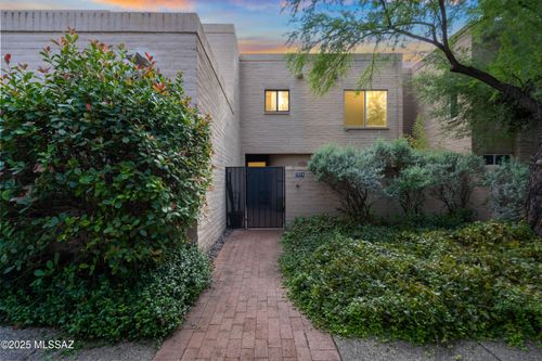 2828 E Sierra Vista Road, Tucson, AZ, 85716 | Card Image