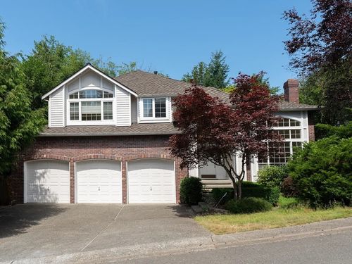 16410 Se 56th Pl, Bellevue, WA, 98006-5532 | Card Image